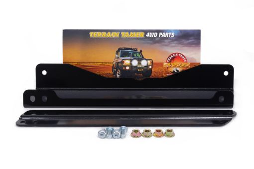 TT SEAT FITTING KIT PASSENGER SIDE VDJ79 D/CAB 2022-