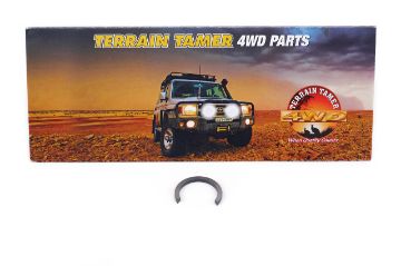 CIRCLIP MAINSHAFT REAR BEARING T=2.90