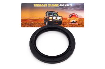 OIL SEAL FRONT WHEEL MITSUBISHI PAJERO