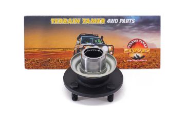 FLANGE OUTPUT SHAFT REAR ON HILUX-FRONT ON PRADO)