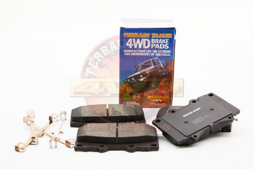 Front Brake Pads & Fitting Kit