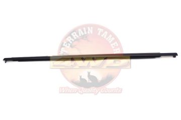 Moulding Assy Rear Door Belt R/H