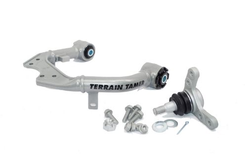Tt Upper Control Arms L/H&R/H Pair With Giro Bush 2" Raised