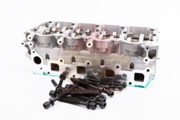 Cylinder Head Complete With Camshaft Yd25t 4 Inlet Ports