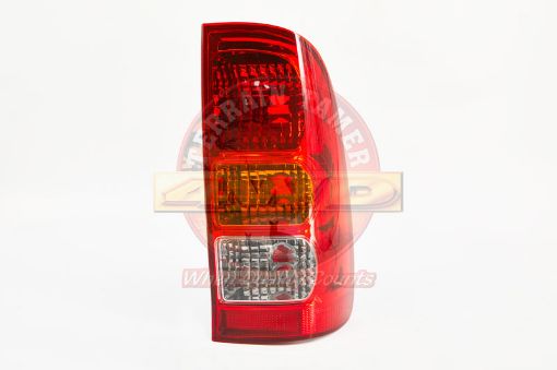 Lens & Body Rear R/H Well Back Ute
