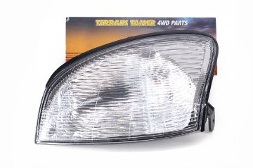Lens & Body Front R/H Corner