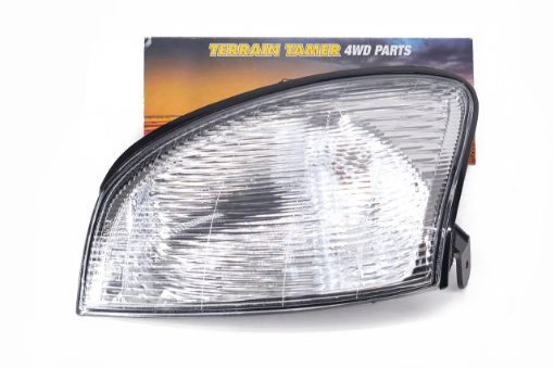 Lens & Body Front R/H Corner